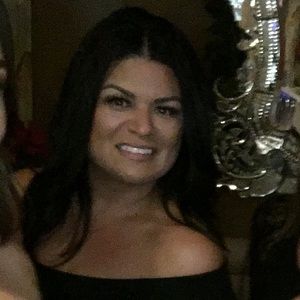 Meet your Posher, Gina